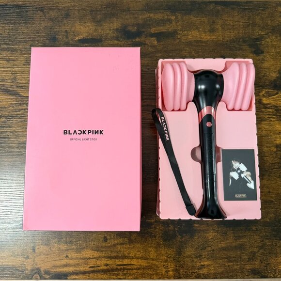 BLACKPINK Official Light Stick Ver.1 Hammer Concert Limited Edition - Picture 1 of 13
